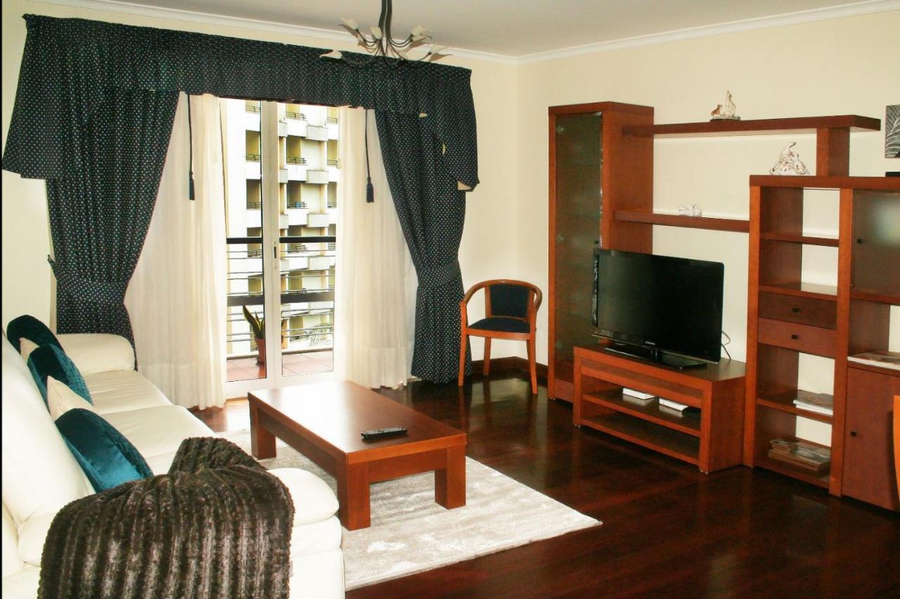 Smarts Apartment Da Ajuda Фуншал Екстер'єр фото